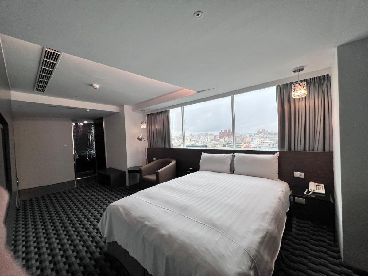 Chiayi Look Hotel Екстер'єр фото