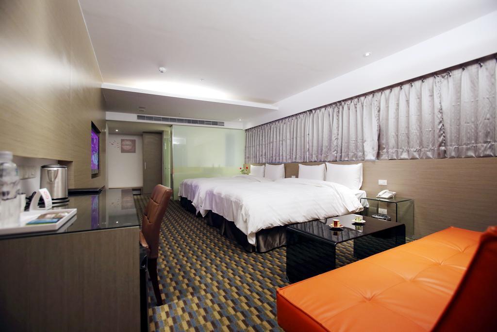 Chiayi Look Hotel Екстер'єр фото