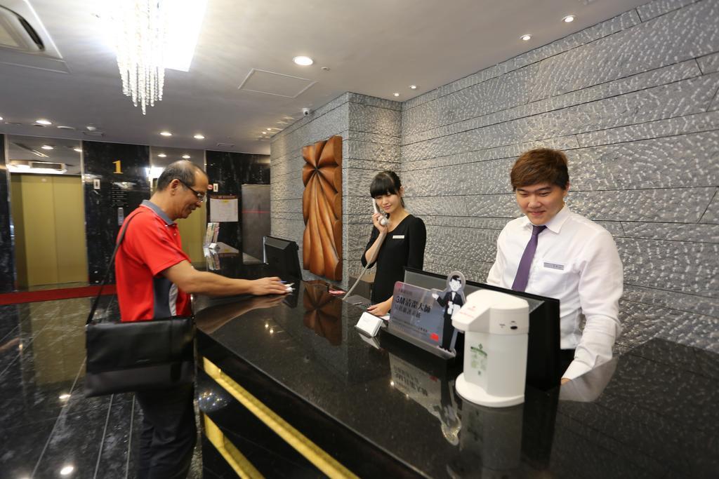 Chiayi Look Hotel Екстер'єр фото
