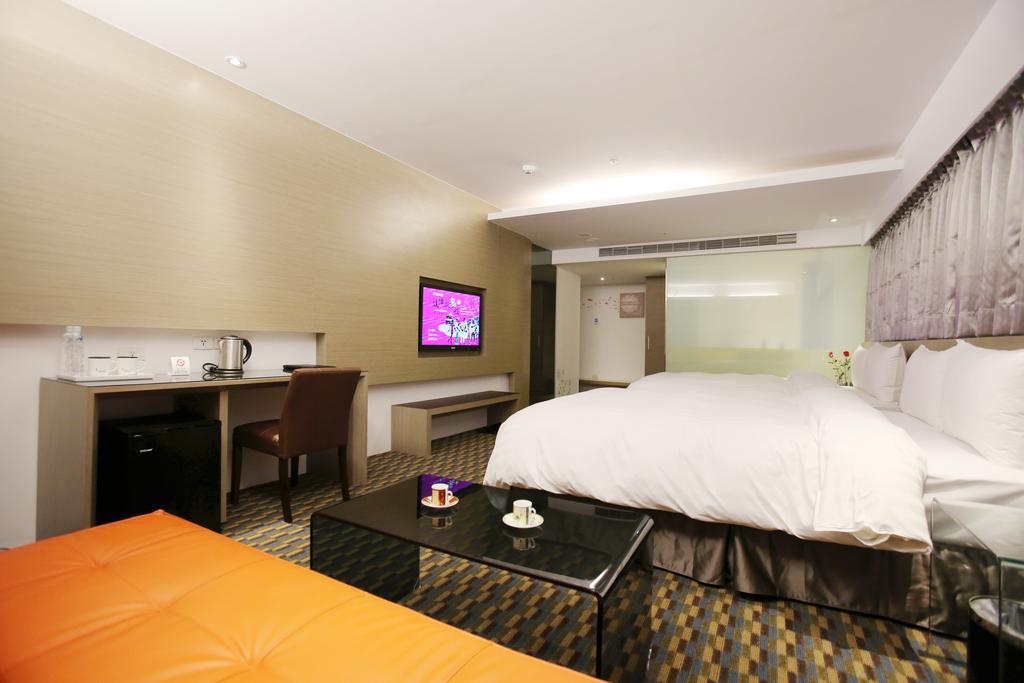 Chiayi Look Hotel Екстер'єр фото
