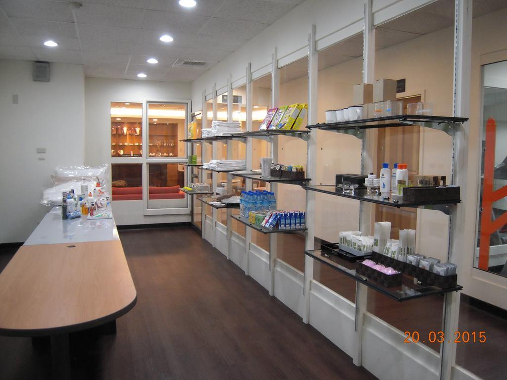 Chiayi Look Hotel Екстер'єр фото